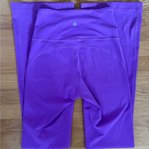 Lululemon Groove Nulu Super-High-Rise Flared Pant - Picture 1 of 3